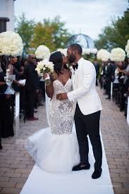 View Photos From Shaq And Drew S Stunning New Jersey Wedding Munaluchi Bride Bride American Wedding African American Weddings
