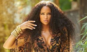And she has a new haircut: Cassie Ventura Reveals Almost Too Much In Unrecognizable Blonde Photos Us Daily Report Flipboard