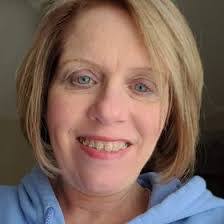 Nancy Evers's Instagram, Twitter & Facebook