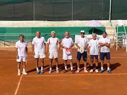 L'inizio campionati è previsto per il fine settimana del 29/30 novembre 2014 (*) fuori classifica. Campionati Italiani Veterani Di Tennis A Squadre Successo Pieno In Puglia Assi Giglio Rosso