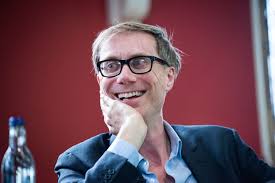 Stephen Merchant BBC Film; MTV UK Remakes Teen Mom: Young & Pregnant