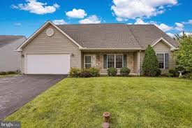 126 s cacoosing dr, sinking spring, pa