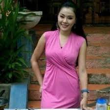 Dari situlah saya jadi sering masak dan membuat kue, selain itu juga almarhum ibu saya juga menjadi inspirasi saya, beliau adalah koki terbaik dirumah semasa. Resep Masakan Ibu Masakanibu Twitter