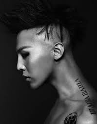 Is gd's latest neck tattoo done? G Dragon Love The Neck Tattoo And The Photo G Dragon Tattoo Neck Tattoo G Dragon