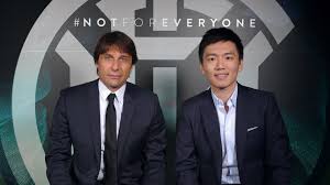 İtalya'da inter'i şampiyonluğa taşıyan antonio conte ile yollar ayrıldı. Inter Mailand Antonio Conte Wird Neuer Trainer Goal Com
