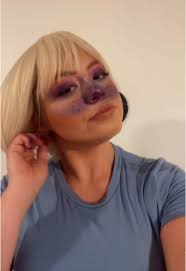 Violet Beauregarde: La Championne du Chewing Gum