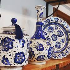 Cinili Konak On Instagram Cinili Konak Lotus Mavibeyaz Tiles Dekorasyon Cini Turkiye Bursa Blueblanc Vazolar Sanat Desen Seramik