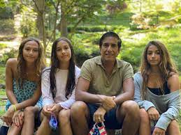 Sage ayla gupta born in 2005, soleil asha gupta and sky anjahi gupta, born in 2007. Dr Sanjay Gupta Why I Am Not Sending My Kids Back To School Ctv News
