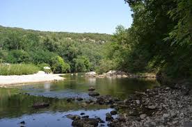 Location de voiture dans l'agence rent a car bagnols sur ceze. Plage De Montclus Goudargues Goudargues Gay Uzes Gard Gay Sejour