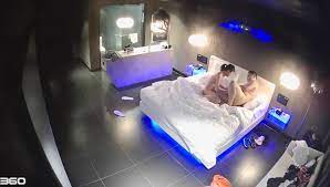 酒店水滴攝像頭監控TP胖眼鏡和貌似學院派的御姐開房啪啪- MOAV.COM