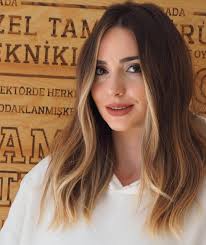Facelight Ghostcut Bronde Garageizmir Alsancak Yarin Degisim Icin Guzel Bir Gun Ben Bu Muhtesem Sac Modelleri Sac Rengi Fikirleri Sac Guzelligi