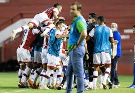 Náutico x remo se enfrentam neste sábado (26), às 21h (de brasília), no estádio dos aflitos, em recife, pela sétima rodada da série b do campeonato brasileiro. Nautico Nunca Perdeu Para O Confianca Atuando Em Sergipe Folha Pe