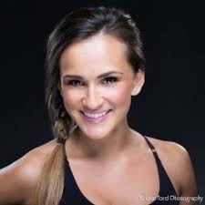 Angel Doucet (@LIVELOVESQUAT)