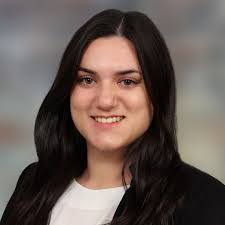 Jennifer David's Instagram, Twitter & Facebook