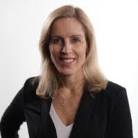 Stephanie Needham's Instagram, Twitter & Facebook