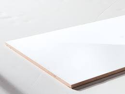 Messen sie zunächst genau, wie viele zentimeter und millimeter von der fliese abgeschnitten werden müssen. Wie Sie Fliesen Schneiden Und Bruchfrei Aussparungen Herstellen Ratgeber Bauhaus