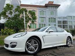 The porsche panamera packs porsche performance into a more usable body than the historic coupes that built the brand's reputation. Jual Mobil Porsche Panamera 2012 Panamera 3 6 Di Dki Jakarta Automatic Hatchback Putih Rp 995 000 000 6477776 Mobil123 Com
