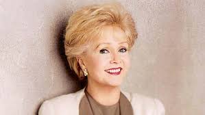 Aktris Debby Reynold, Ibu Carrie Fisher, Meninggal Dunia