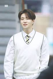 23.10.2021 · хичоль из super junior, как известно, очень хорошо заботится о своих донсэнах (младших). Youngjae Breathtaking Pics On Knowing Bros Got7 Amino