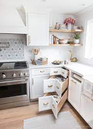 these corner kitchen drawers are genius so much better than a lazy susan kuchen design kuchenumgestaltung kuchendesign
