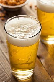 Refreshing Summer Pint Of Beer Essen Mit Bier Cafe Bar Cafe