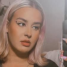 best freida book to start with? i'm a freida virgin 👀