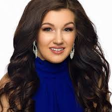 Jessica Roesch's Instagram, Twitter & Facebook