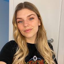 Tiffany Ferguson's Instagram, Twitter & Facebook