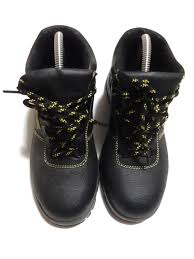 The range protects workers from head to toe in the workplace, conforms to current european standards & meets. Delta Plus Safety Shoes For Women Women S Fashion Footwear Sneakers On Carousell