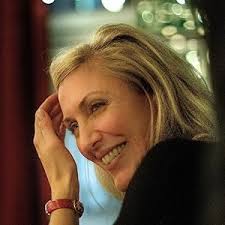 Amazon.it: Jo Lyons: libri, biografia, ultimo aggiornamento