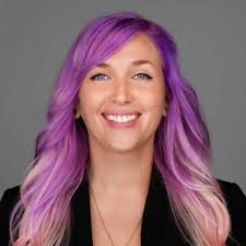 Brianna Stahl's Instagram, Twitter & Facebook