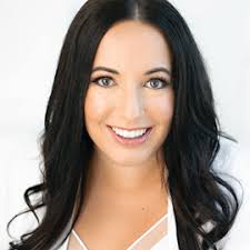 Bayan Knight PREC*, Oakwyn Realty Encore, Real Estate Agent BC