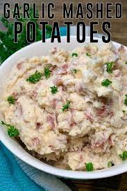 Garlic Mashed Red Potatoes Modernmealmakeover Com Recipe Easy Potato Recipes Garlic Red Mashed Potatoes Mashed Red Potatoes