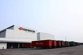 Siapa saja yang bekerja di pabrik sepatu? Menengok Pabrik Ban Hankook Tire Indonesia Di Cikarang Carvaganza Com
