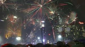 Transjakarta tambah armada dan jam operasional di malam tahun baru, ini jadwal dan rutenya. Teraskita Hotel Jakarta Gelar Trenmendous Carnaval Saat Malam Tahun Baru 2020 Warta Kota