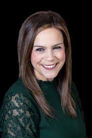 Cindy Mckelvey's Instagram, Twitter & Facebook