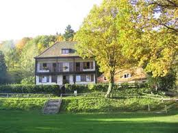 Nous organisons des séjours tout au long de l'année au sein de notre domaine alsacien. Refuge Du Gruckert Association Les Amis De La Nature Reichsfeld Visit Alsace