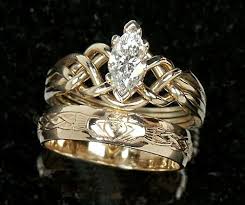 Celtic Puzzle Wedding Rings For Her Your Relationship With Celtic Inspired Puzzle Engage Celtic Engagement Rings Irish Wedding Rings Celtic Wedding Rings