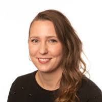 Rebecca Groh's Instagram, Twitter & Facebook