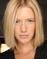 Feines Haar 30 Gute Frisuren Fur Mehr Volumen Frisuren Feines Haar Frisuren Dunnes Haar Feines Haar