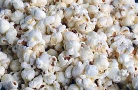 Buat kamu yang doyan nonton, popcorn seringkali jadi makanan wajib. Cuma Pakai Magic Jar Begini Tips Membuat Popcorn Gurih Ala Bioskop Guideku Com