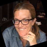 Ashley Batchelder's Instagram, Twitter & Facebook