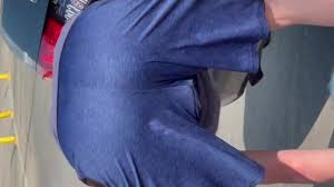 Daddys Bulge - ThisVid.com