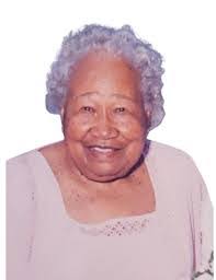 Mae Poole's Instagram, Twitter & Facebook