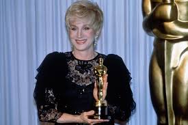 Olympia dukakis was born in 1931 in lowell, massachusetts to greek immigrants. Dmtjlgmuly0gxm
