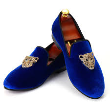 Choisir des chaussures pour le grand jour, c'est quand même un peu la adoptez la magie du monochrome avec des chaussures de mariage noires et blanches à talon. Chaussures De Mariage Bleues Mocassins En Velours Et Diamants Classiques A Boucle D Animaux Chaussures De Mariage Livraison Gratuite Tailles 6 A 14 Aliexpress