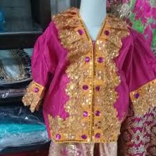 Dimana style baju bodo akan memberikan tampilan yang. Harga Baju Bodo Terbaik Kostum Pakaian Wanita Juni 2021 Shopee Indonesia