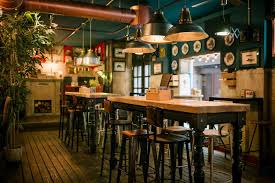 Mobilier Francisco Segarra Pour Bar Vintage Design Interieur Restaurant Idee Deco Bar Design Pizzeria