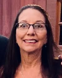 Deb Thomas's Instagram, Twitter & Facebook