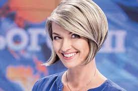 Входить до складу тов «медіа група україна», акціонером якої є компанія трк украина онлайн прямий ефір. Lyudmila Dobrovolska Povertayetsya V Efir Kanalu Ukrayina Detektor Media